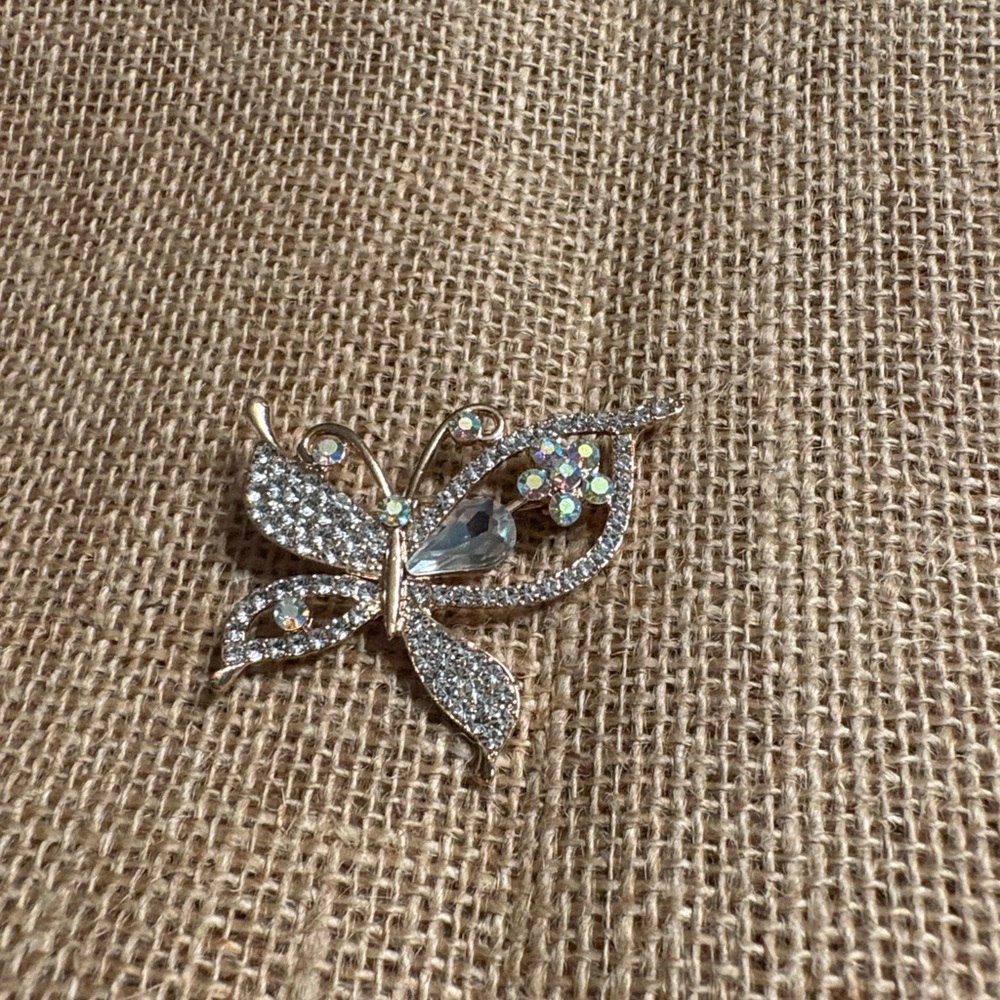 Elegant Butterfly Crystal Brooch